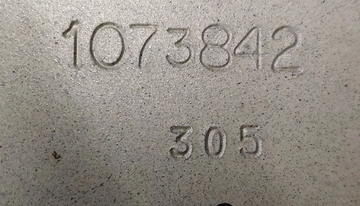 3 Кузовна панель (філя) порога стійок А/В права PPSB фрагмент Tesla model 3 1504888-S0-A