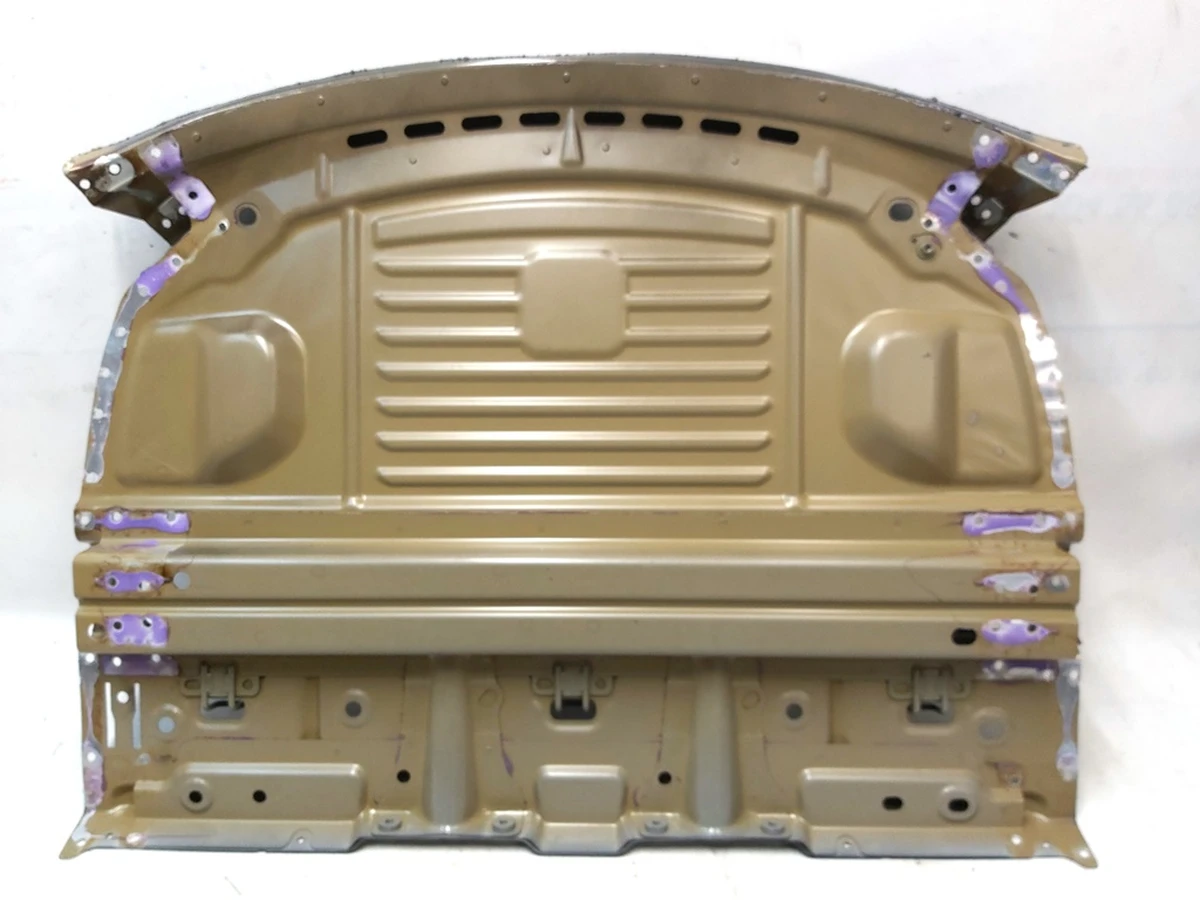 2 Задняя полка в сборе с усилителем-распоркой Tesla model 3 1073854-S0-A