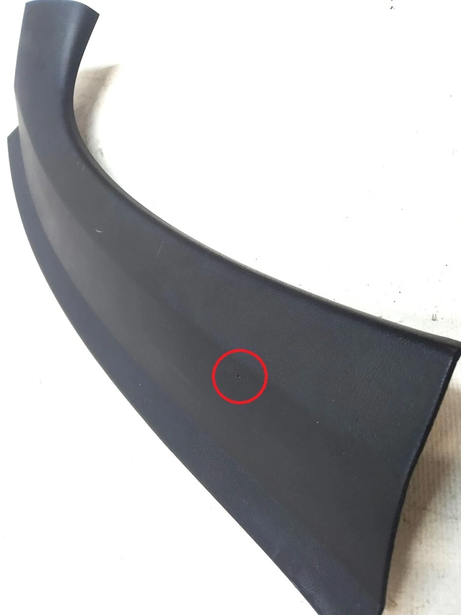 4 Накладка багажника внутрішня ліва пластик з пошкодженням Tesla model X 1074907-00-E