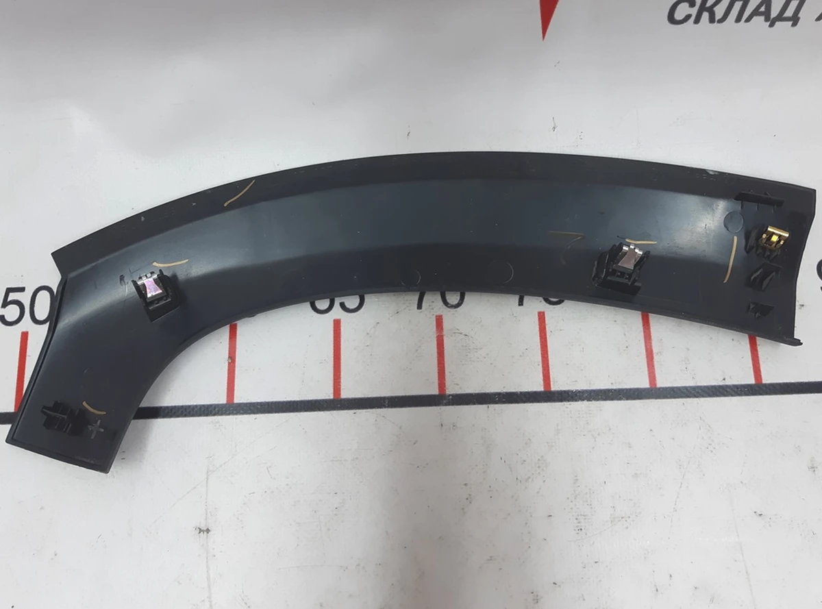4 Trunk lining inner left plastic Tesla model X 1074907-00-E