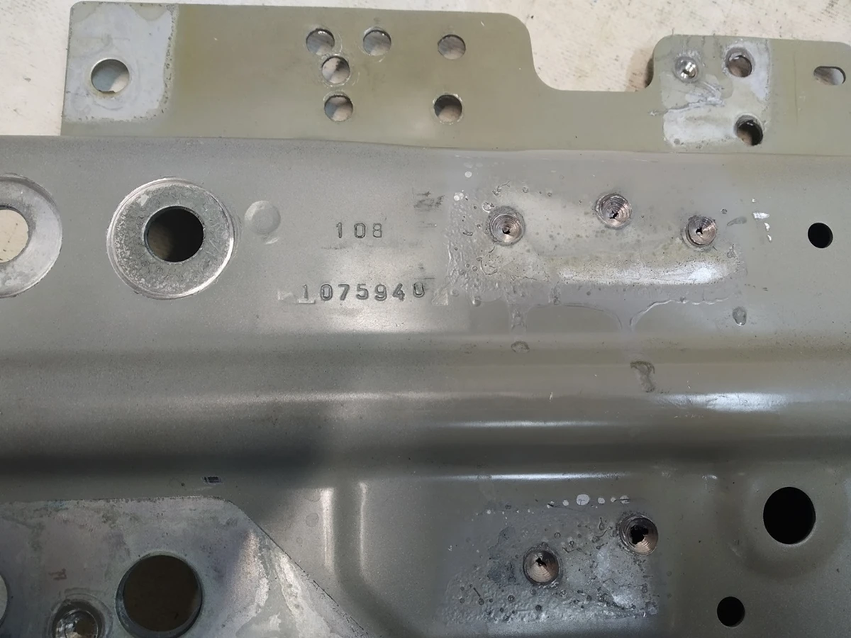 13 Передняя внутрення панель лонжерона правая с креплением и панель усиления в сборе Tesla model Y 1080464-S0-M, 1080478-S0-G