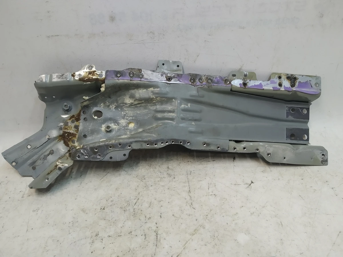 13 Передняя внутрення панель лонжерона правая с креплением и панель усиления в сборе Tesla model Y 1080464-S0-M, 1080478-S0-G