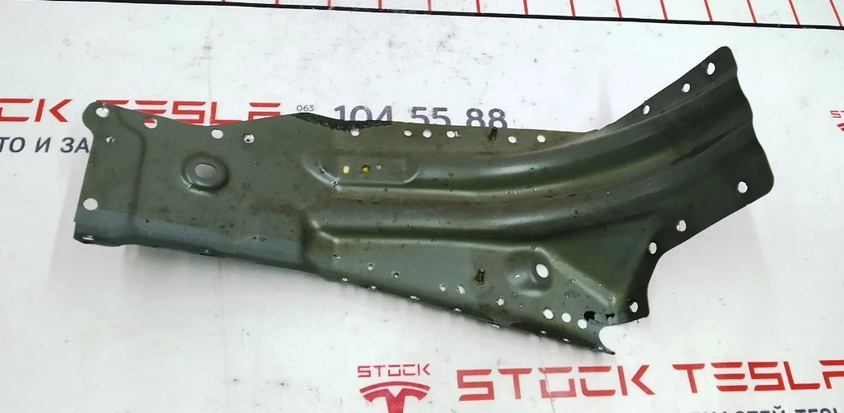 Quarter front right inner reinforcement of the engine shield and pillar A (front) Tesla model 3 1075946-S0-A