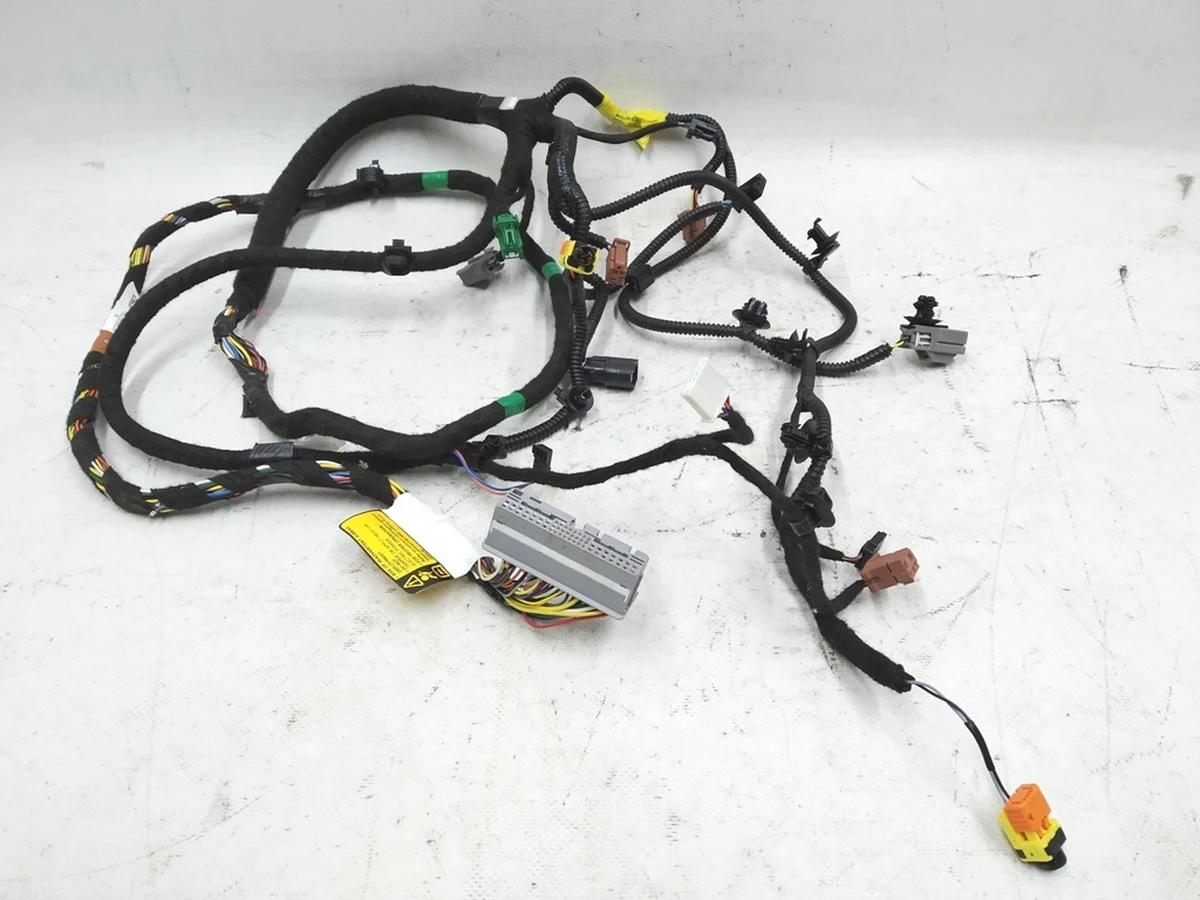 2 1ST row harness assembly sbr - right hand PREMIUM Tesla Model 3, Model Y 1489060-03-G