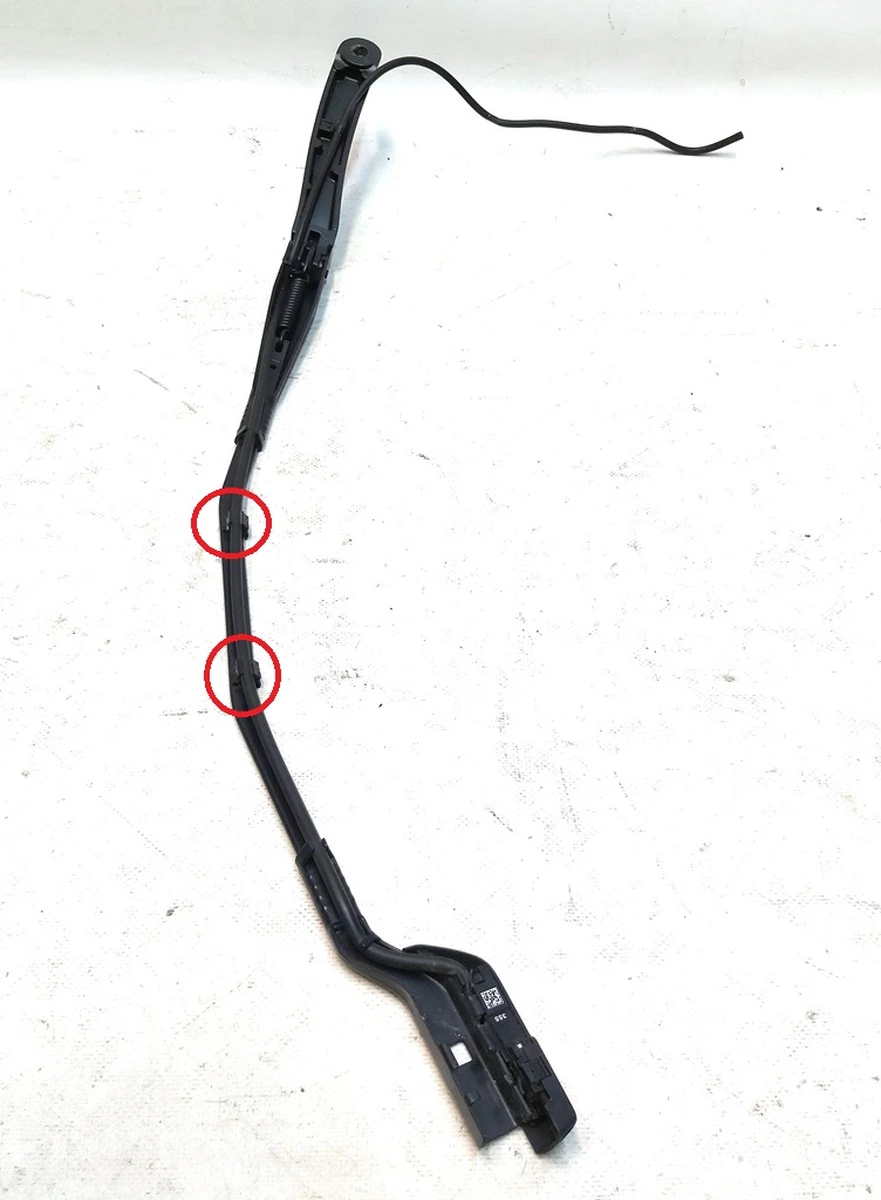 3 Wiper Arm Right with damage Tesla model 3 1076729-00-B