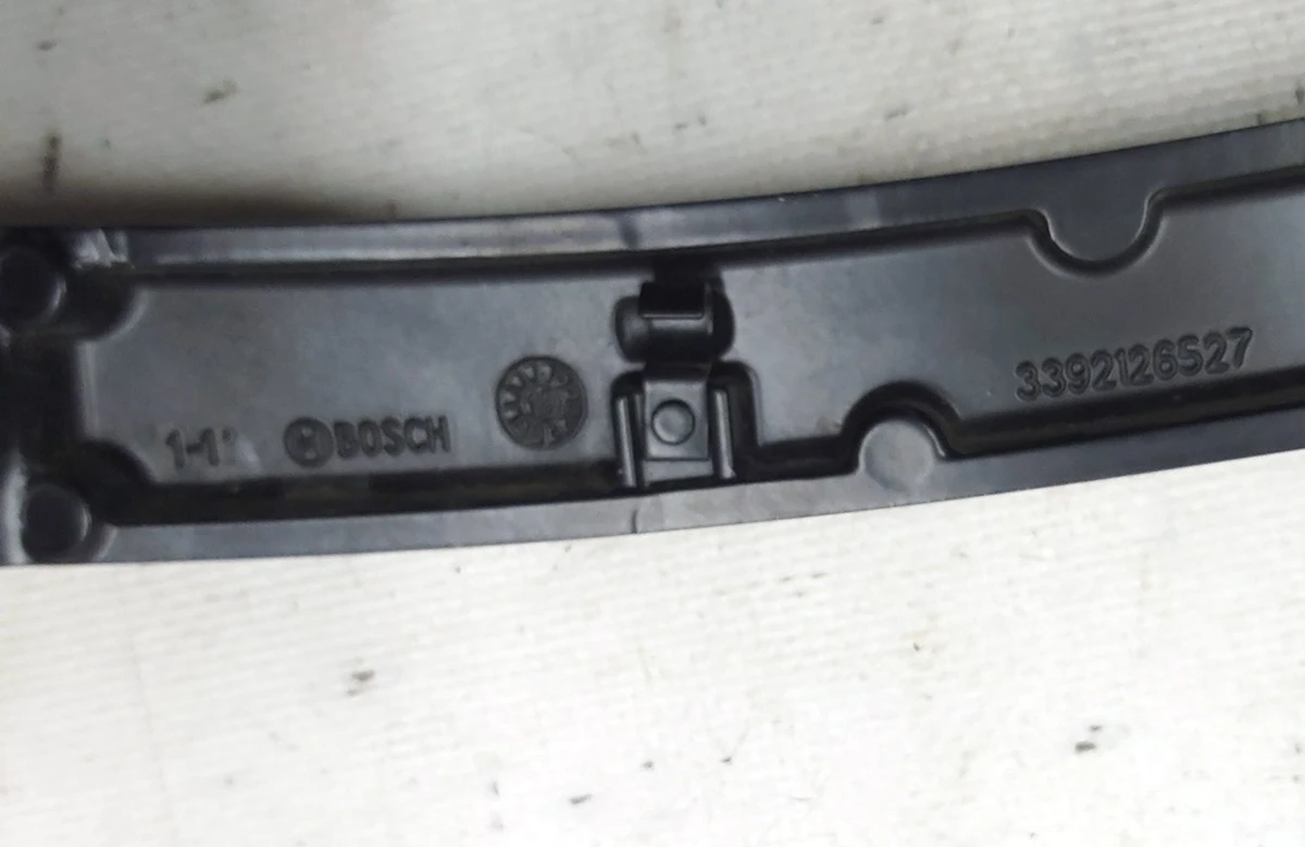 3 Wiper arm, right with Tesla model 3 line 1076729-00-B