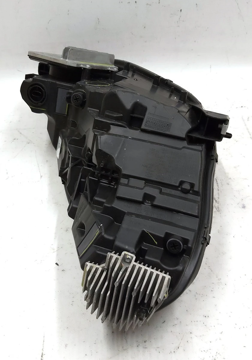 1 Фара головна ліва UP LEVEL (USA) Tesla model 3, model Y 1077371-00-K