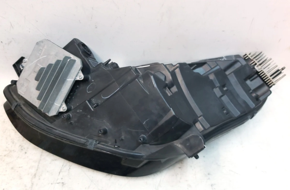 2 HD/LP ASY, SAE UP-LEVEL, RH with damage Tesla model 3, model Y 1077372-00-K