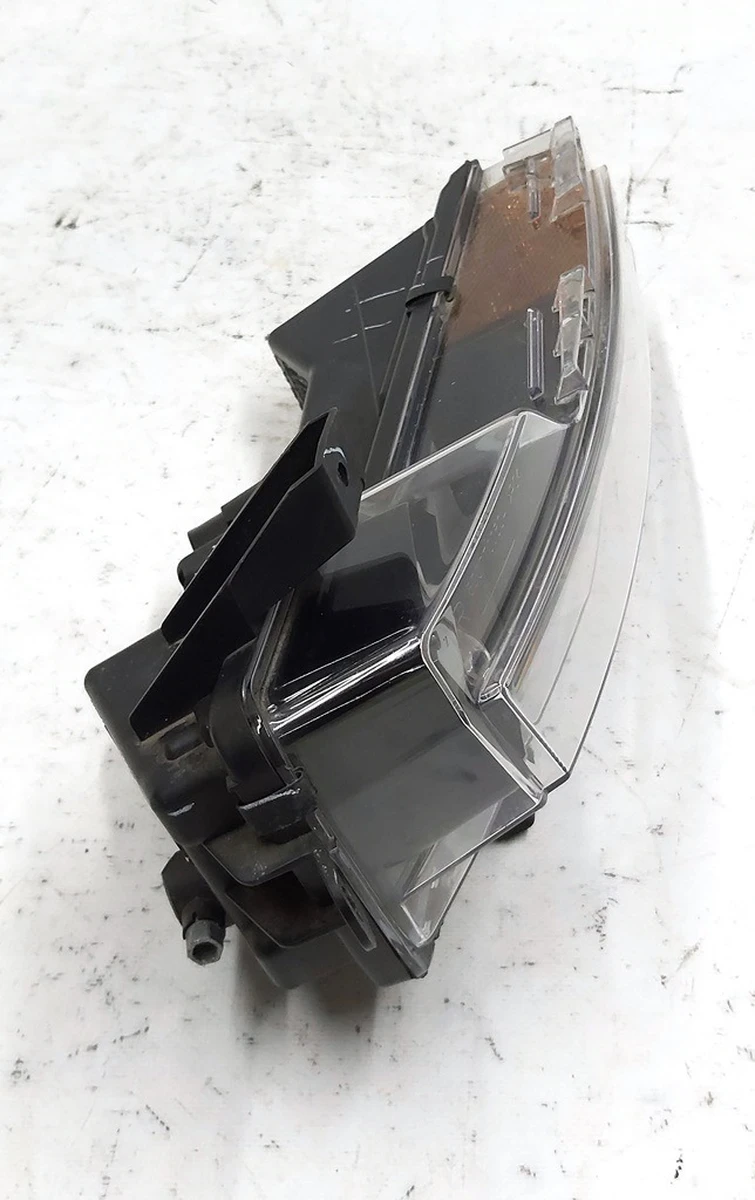 Фара противотуманная правая (полная) UP-LEVEL Tesla model 3, model Y 1077392-00-E