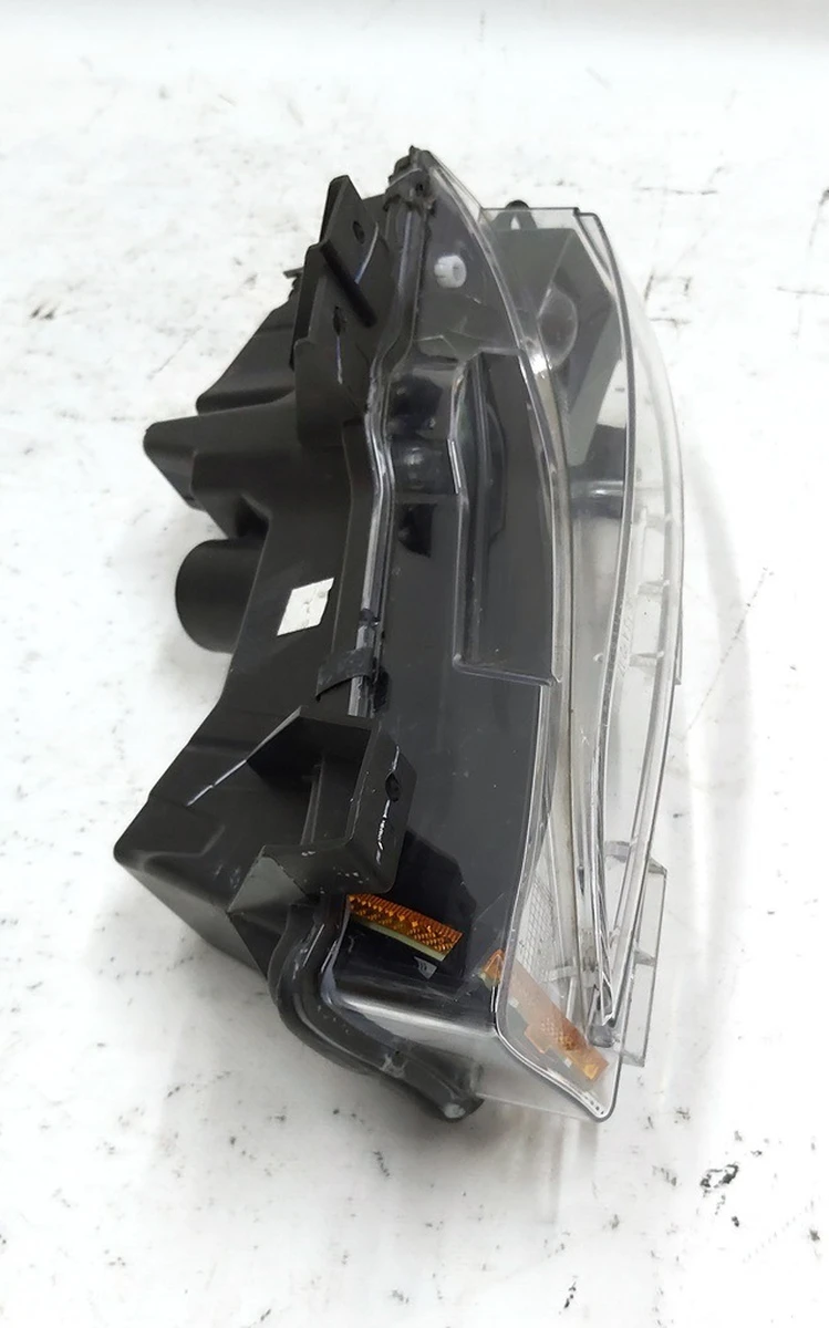 Фара противотуманная правая (полная) UP-LEVEL Tesla model 3, model Y 1077392-00-E