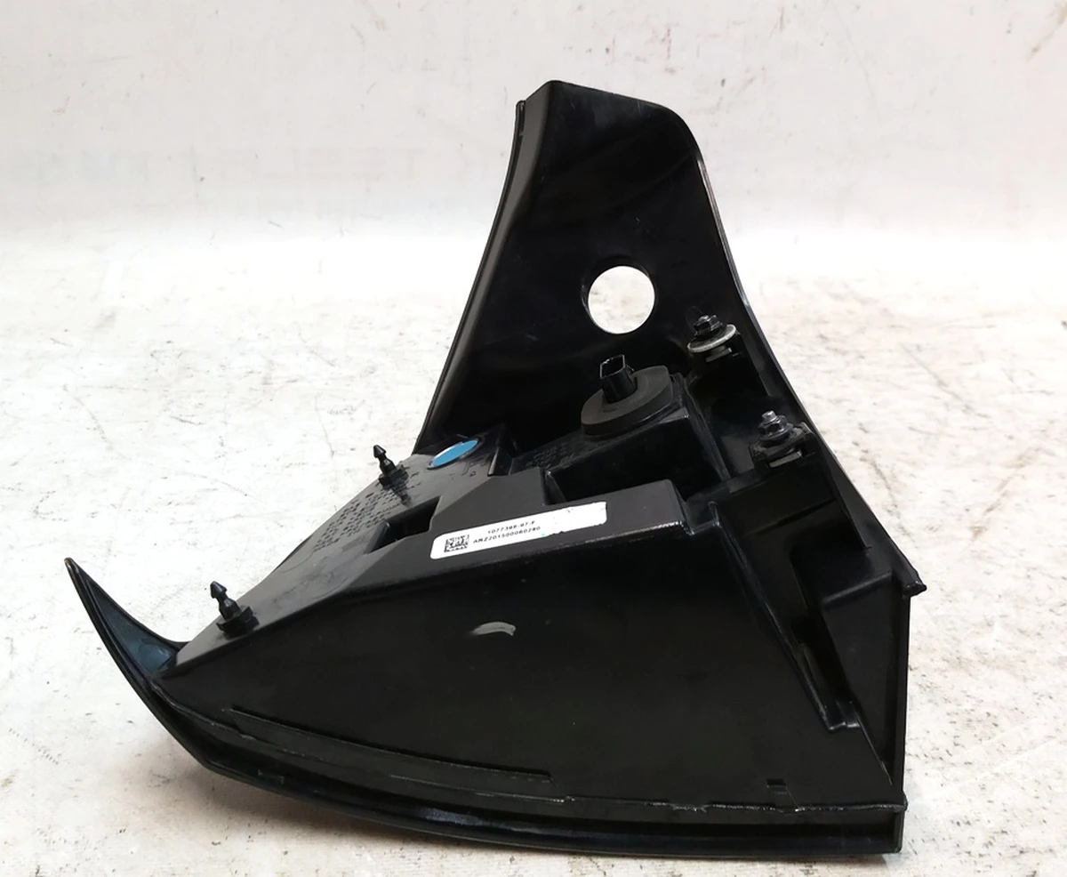 2 LAMP ASY, REAR BODYSIDE SAE, RH (USA) Tesla model 3, model Y 1077398-00-F