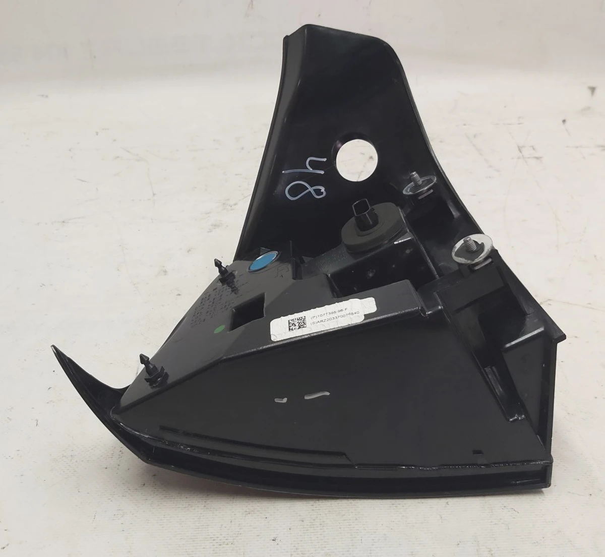 2 Фонарь правый наружный (USA) Tesla model 3, model Y 1077398-00-F