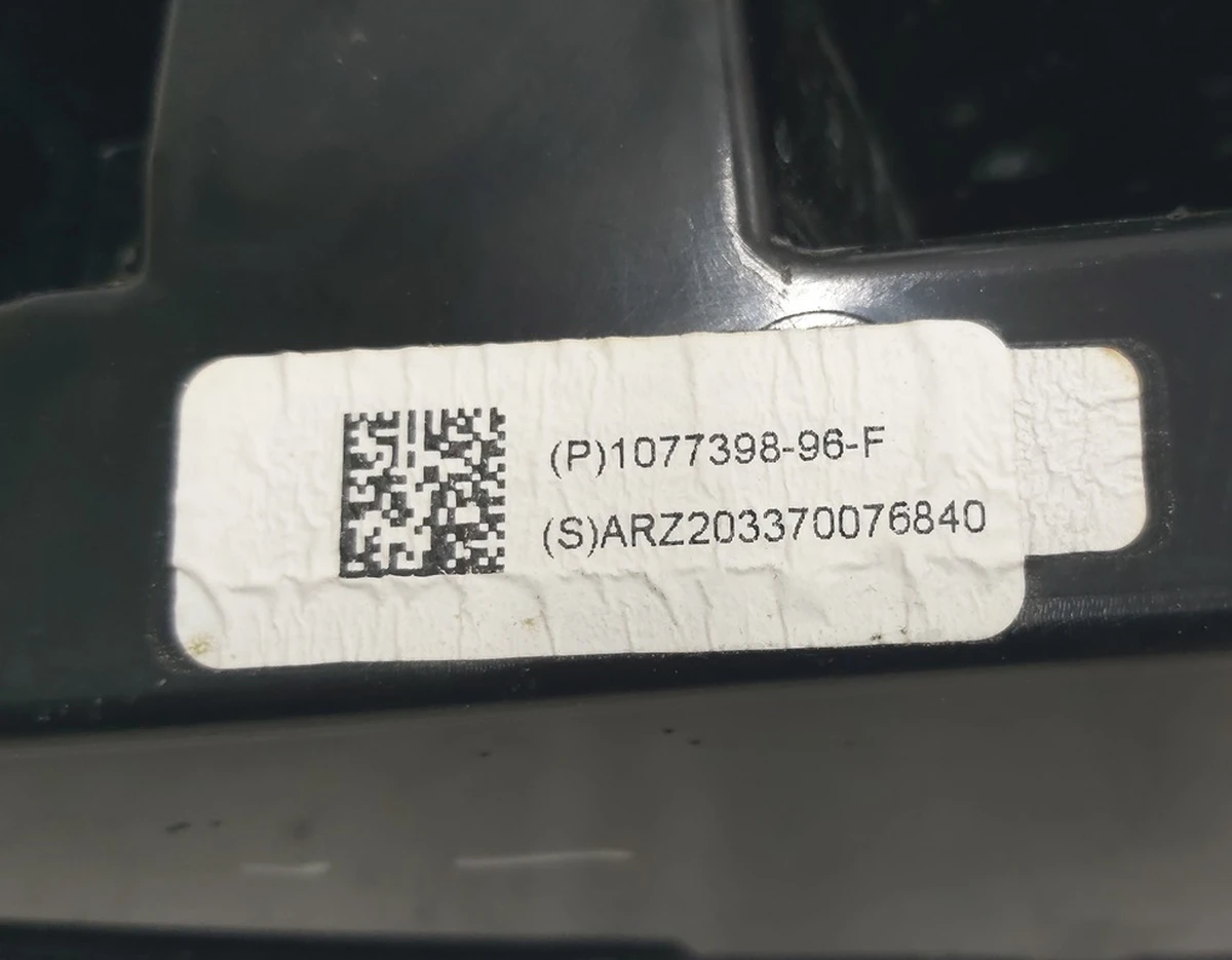 2 Фонарь правый наружный (USA) Tesla model 3, model Y 1077398-00-F
