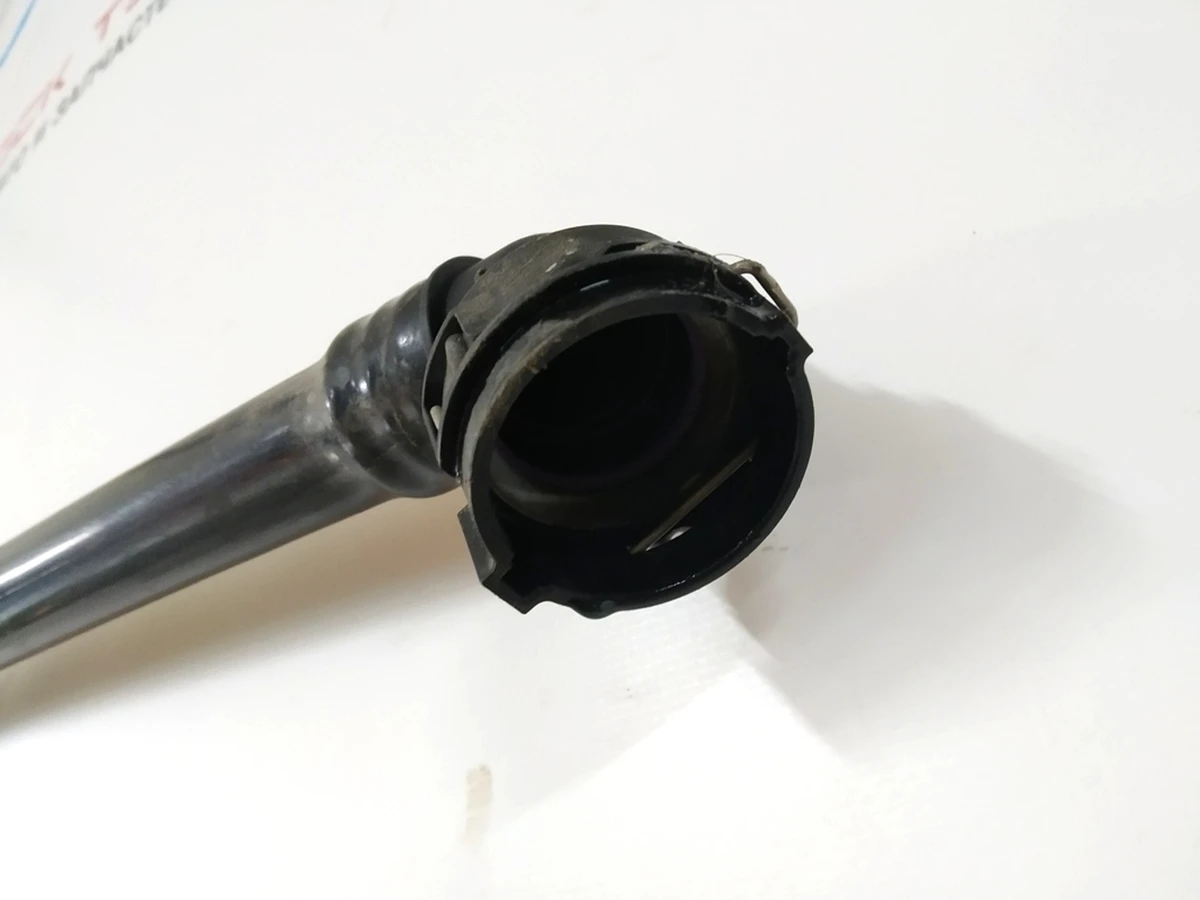 1 Патрубок системи охолодження основної батареї AWD RWD Tesla model 3 1530118-00-A