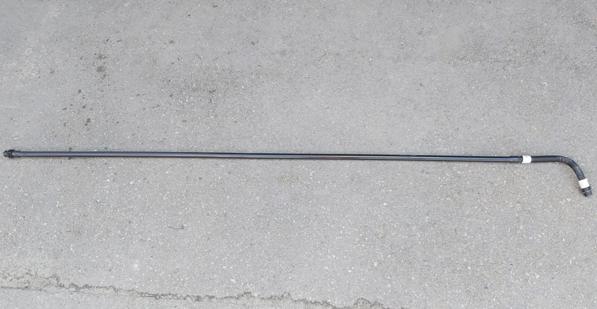 1 Патрубок системы охлаждения основной батареи RWD Tesla model 3 1077596-00-D