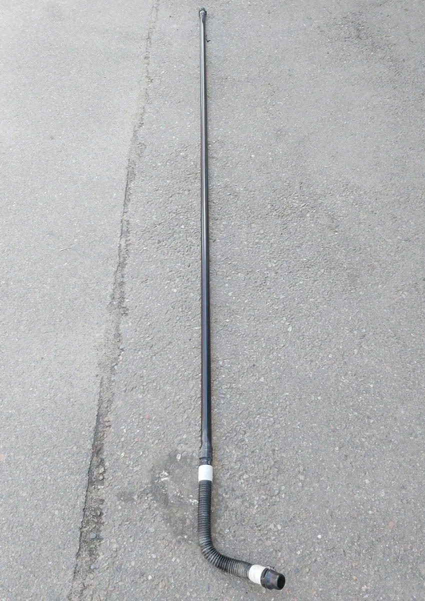 1 Патрубок системи охолодження основної батареї RWD Tesla model 3 1077596-00-D