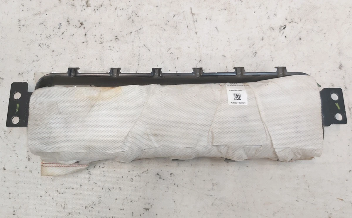 4 Подушка безпеки пасажира коліна під відновлення Tesla model 3, model Y 1077826-00-D