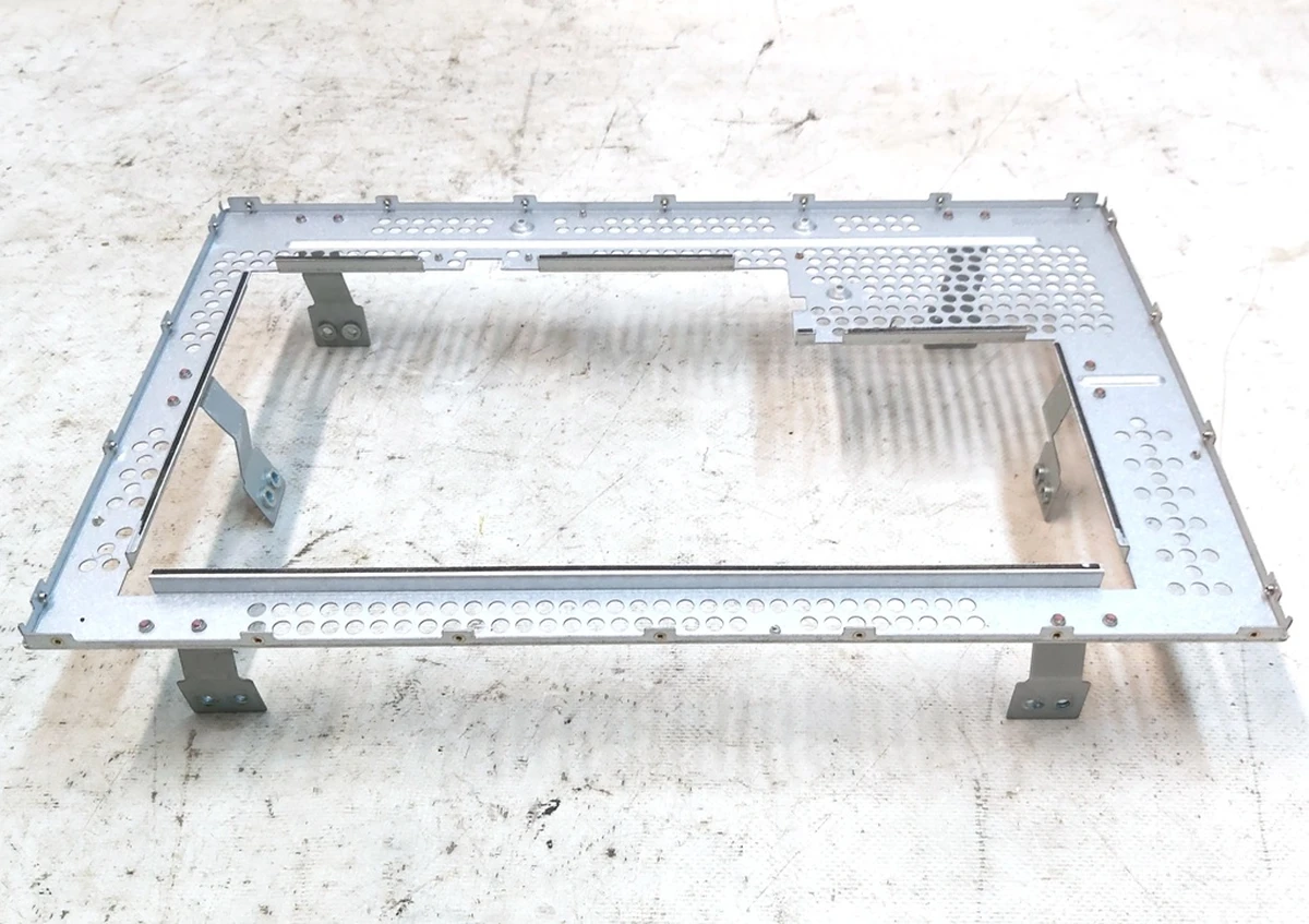 1 Кронштейн основи дисплея з тачскрином Tesla model S, model S REST, model X 1078118-00-D