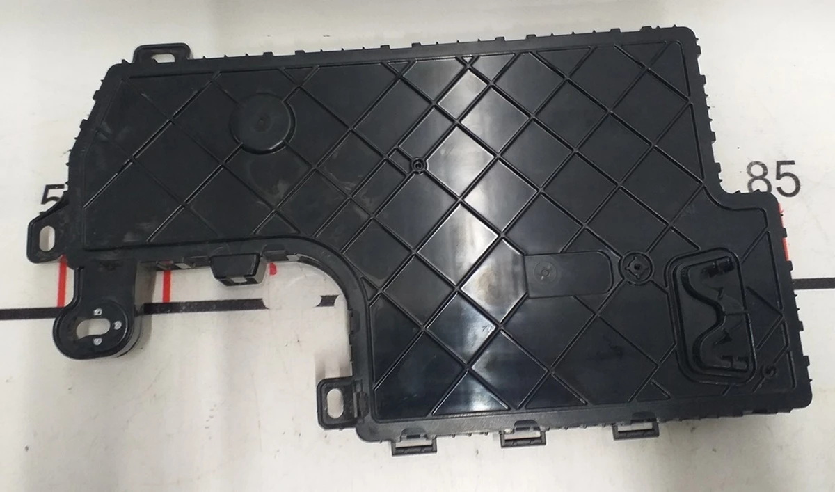 3 Боді контролер лівої сторони Tesla model 3 1078673-99-H