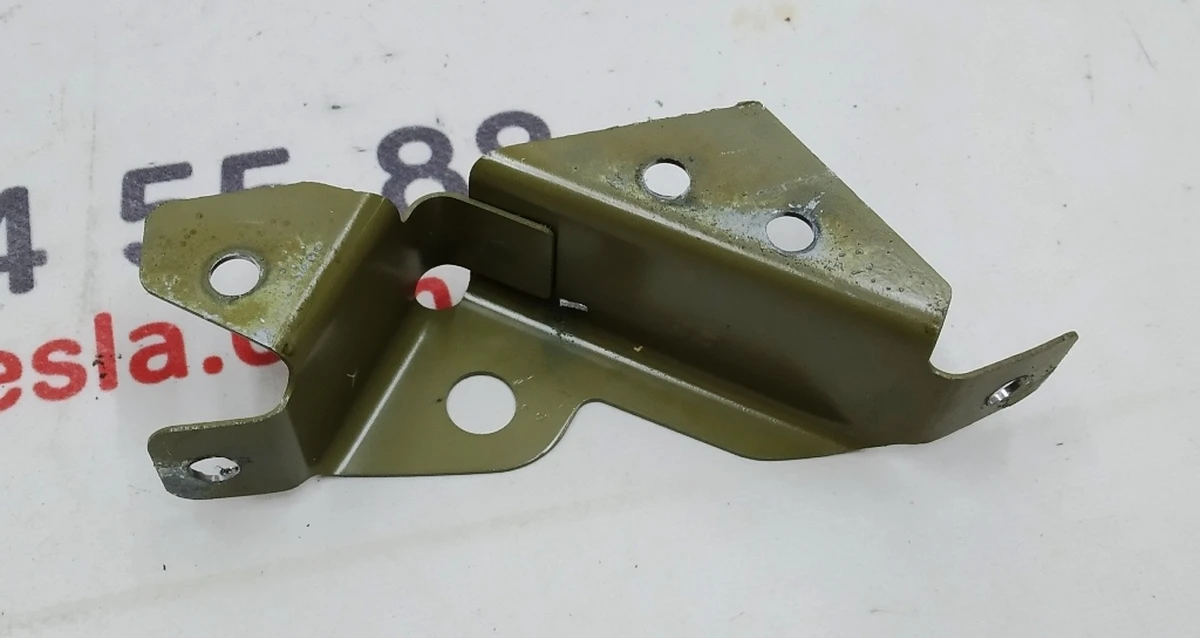 26 Quarter front left inner reinforcement of the wing shelf (pistol) front Tesla model 3 1080025-S0-C