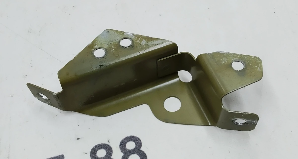 27 Quarter front right inner reinforcement of the wing shelf (pistol) front Tesla model 3 1080026-S0-C