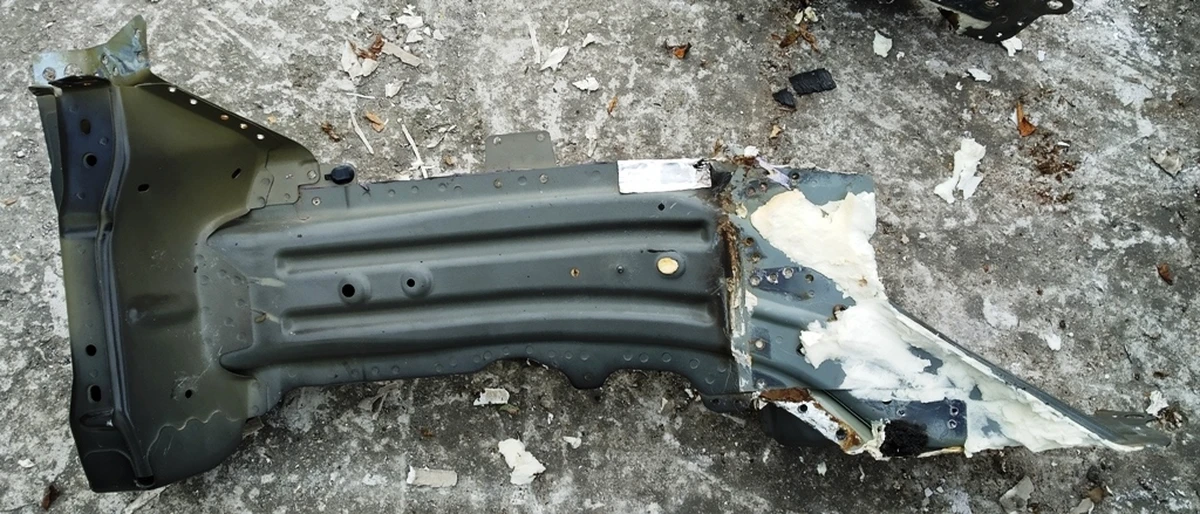 8 Quarter front left side member assembly Tesla model 3 1080463-S0-B