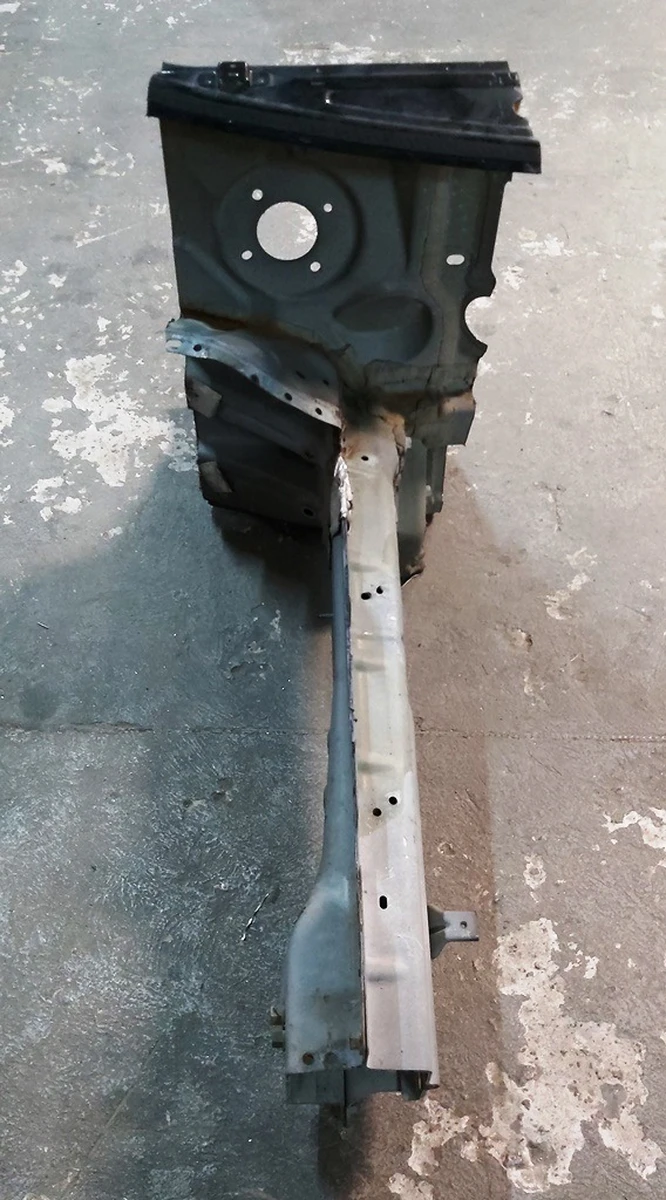 9 Quarter front right side member Tesla Model 3 1080464-S0-B