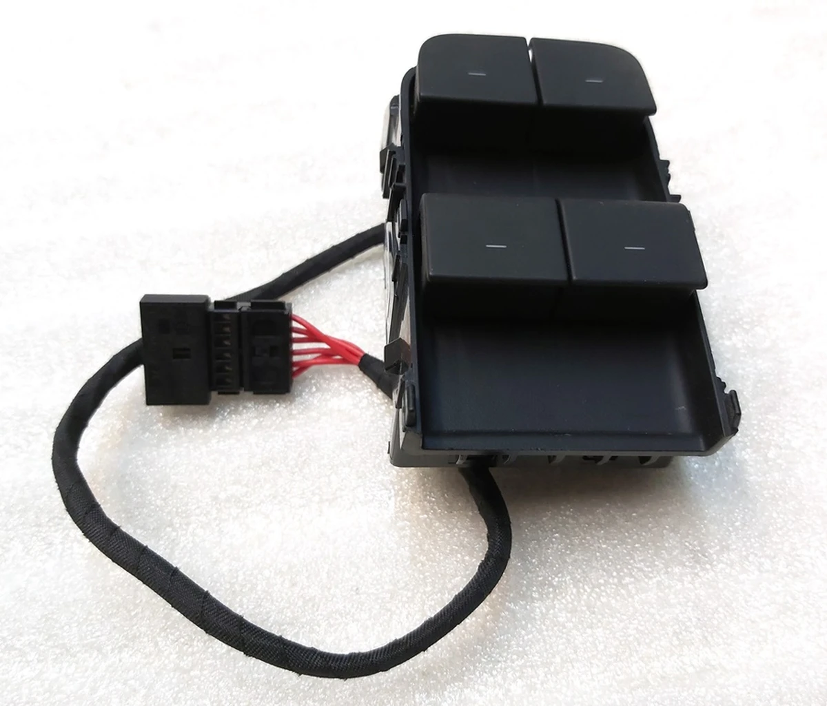 10 Door, Window switch, Driver, Matte Tesla Model S Feb 2021, Model S June 2025, Model 3, Model 3 Jan 2024, Model Y, Model Y Feb 2025 1081037-02-G