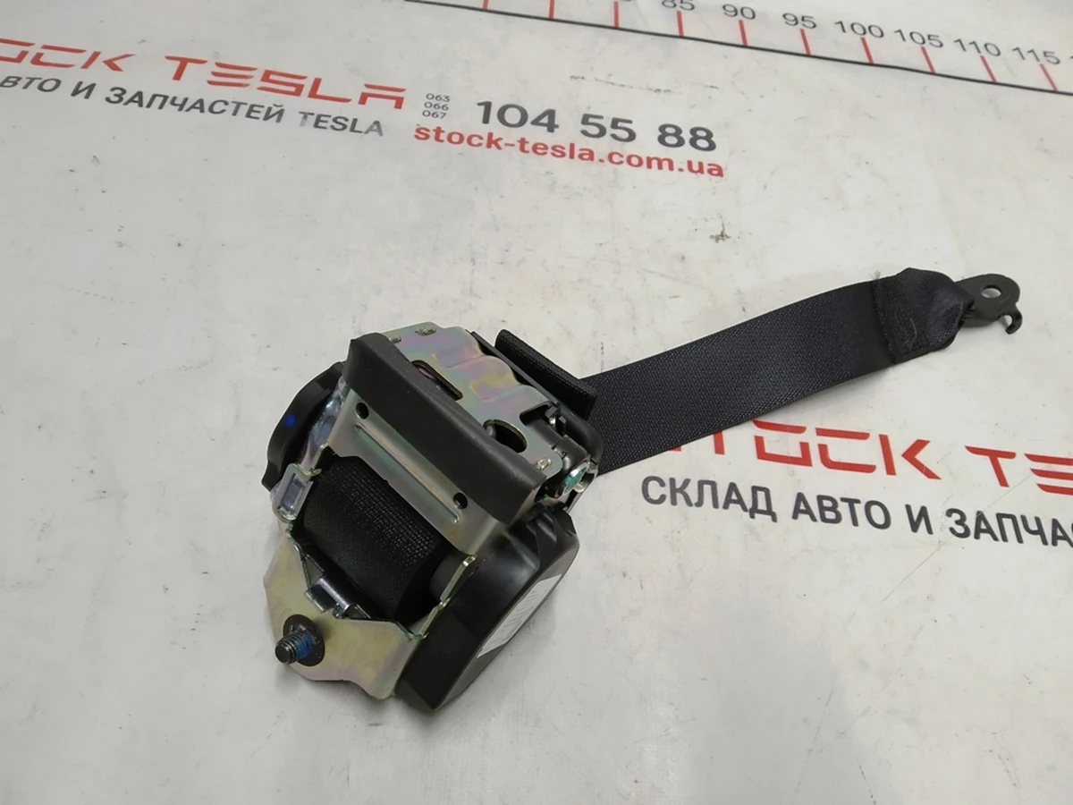 1 SECOND ROW - SEAT BELT RETRACTOR ASSEMBLY - BLACK Tesla model 3 1081281-01-F