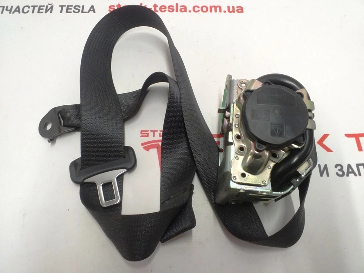1 Ремінь безпеки 2-го ряду сидінь лівий правий BLACK із пошкодженням Tesla model 3 1081281-01-F
