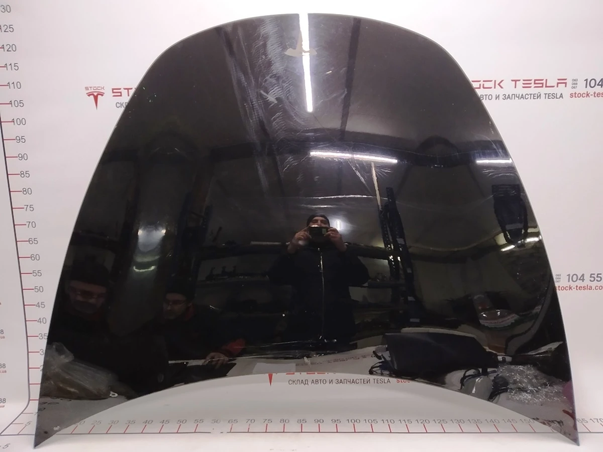 1 Капот SOLID BLACK-PBSB (с повреждениями) Tesla model 3 1081390-01-C