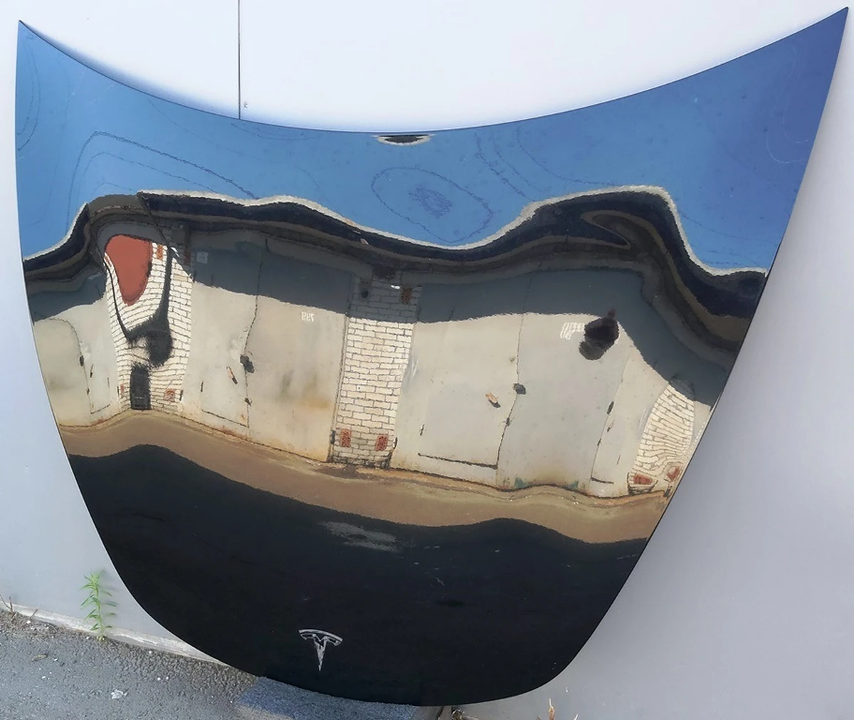 1 Капот SOLID BLACK-PBSB (з ушкодженнями) Tesla model 3 1081390-01-C