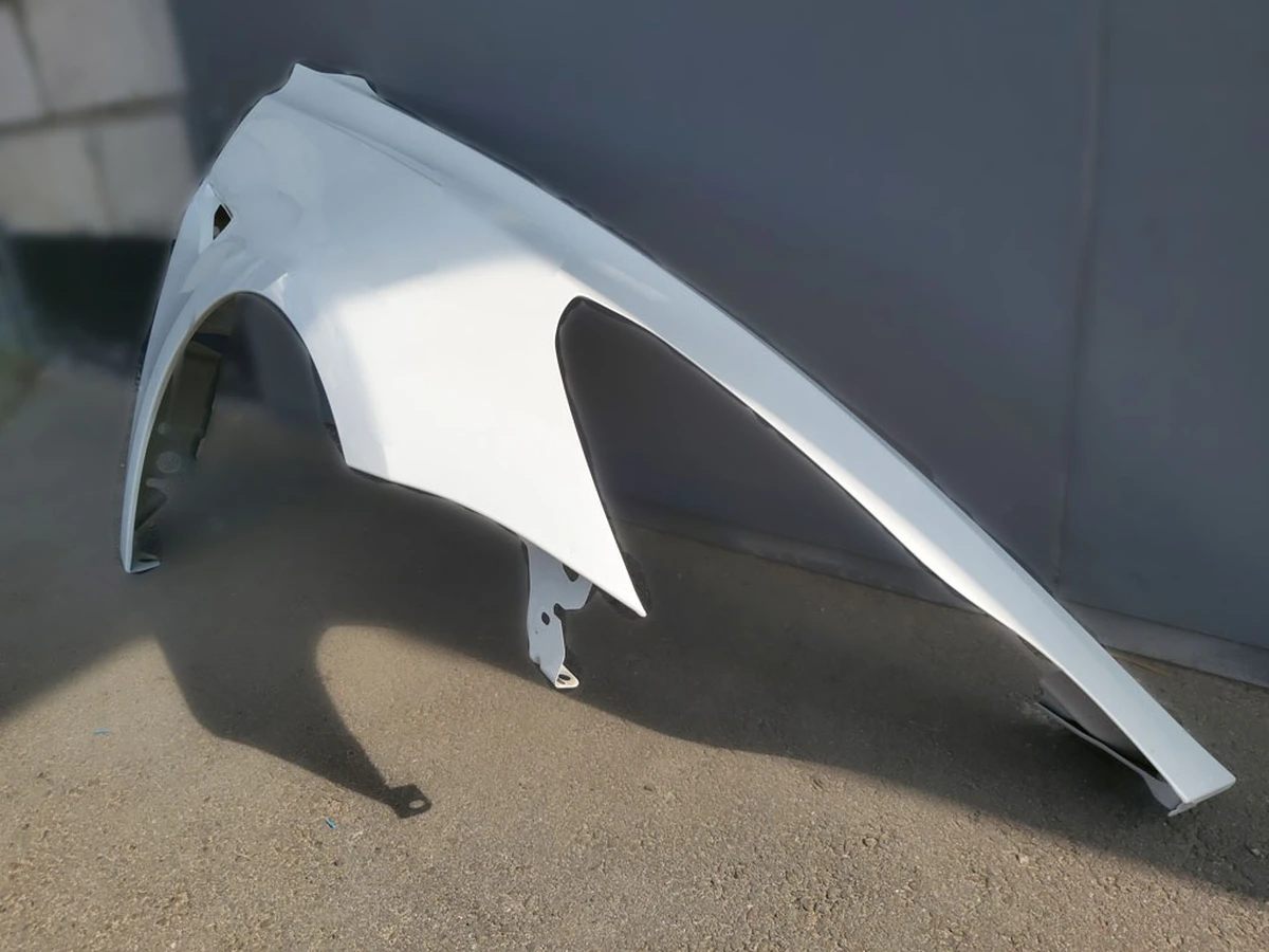 2 FENDER ASSY, RH, MODEL 3, PEARL WHITE MULTI-COAT-PPSW Tesla model 3 1081400-11-D