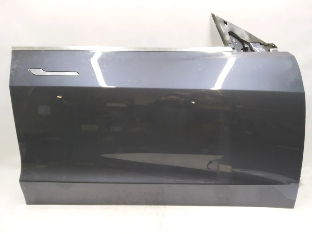 5 Дверь передняя правая PMNG в сборе Tesla model 3 1081420-12-C