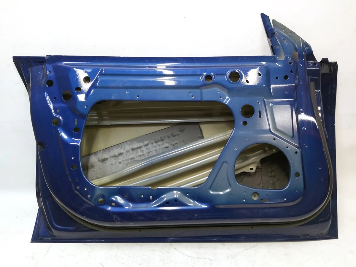 3 Двері передні ліві (метал) PPSB з ущільнювачем з пошкодженням Tesla model 3 1081421-E0-C