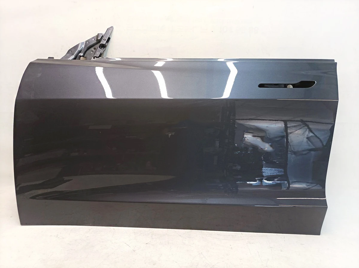 3 Двері передні ліві (метал) з ущільнювачем PMNG Tesla model 3 1081421-E0-C
