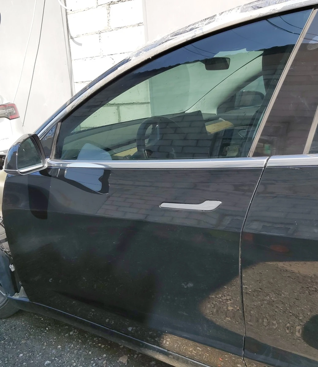 3 Дверь передняя левая PPSB в сборе Tesla model 3 1081421-E0-C