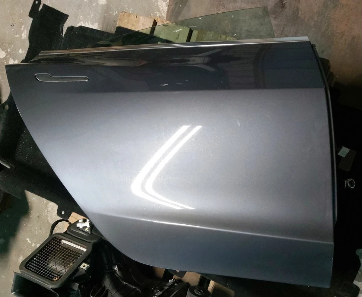 7 Дверь задняя правая в сборе PMNG Tesla model 3 1081440-E0-C