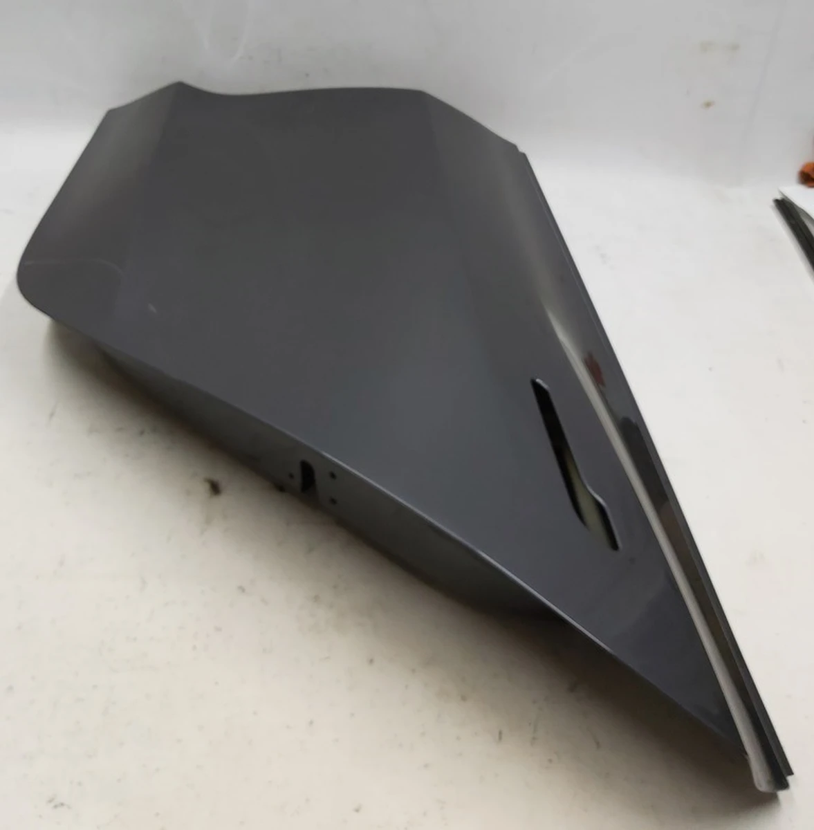 9 Двері задні ліві (метал) MIDNIGHT SILVER METALLIC-PMNG Tesla model 3 1081441-12-C