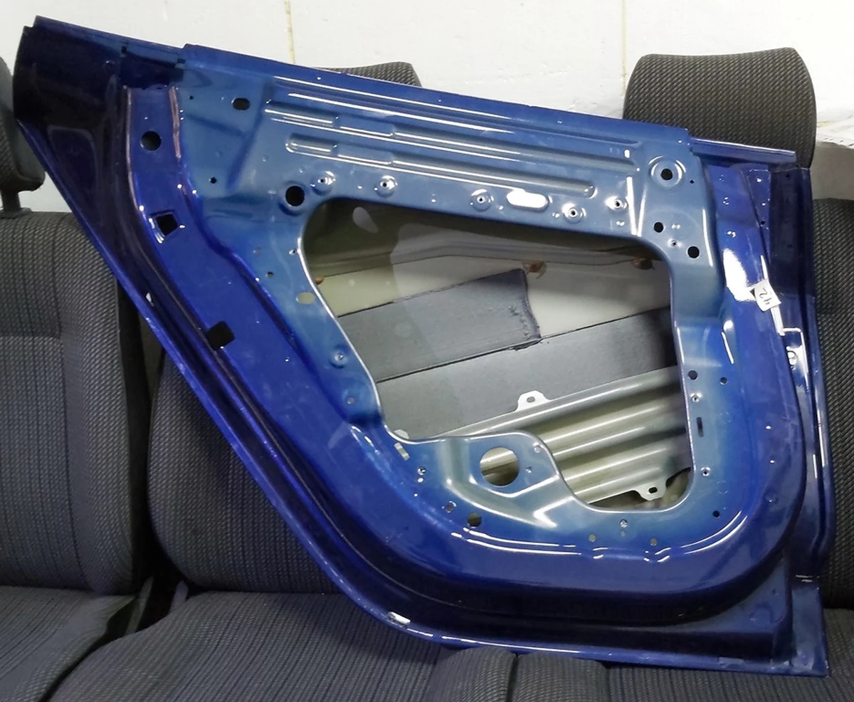 7 Rear left door (metal) PPSB Tesla model 3 1081441-E0-C