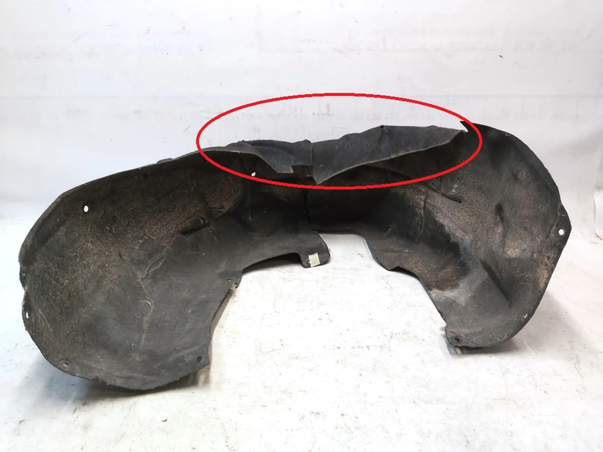 3 Підкрилок задній лівий з пошкодженням Tesla model 3 1081583-00-D