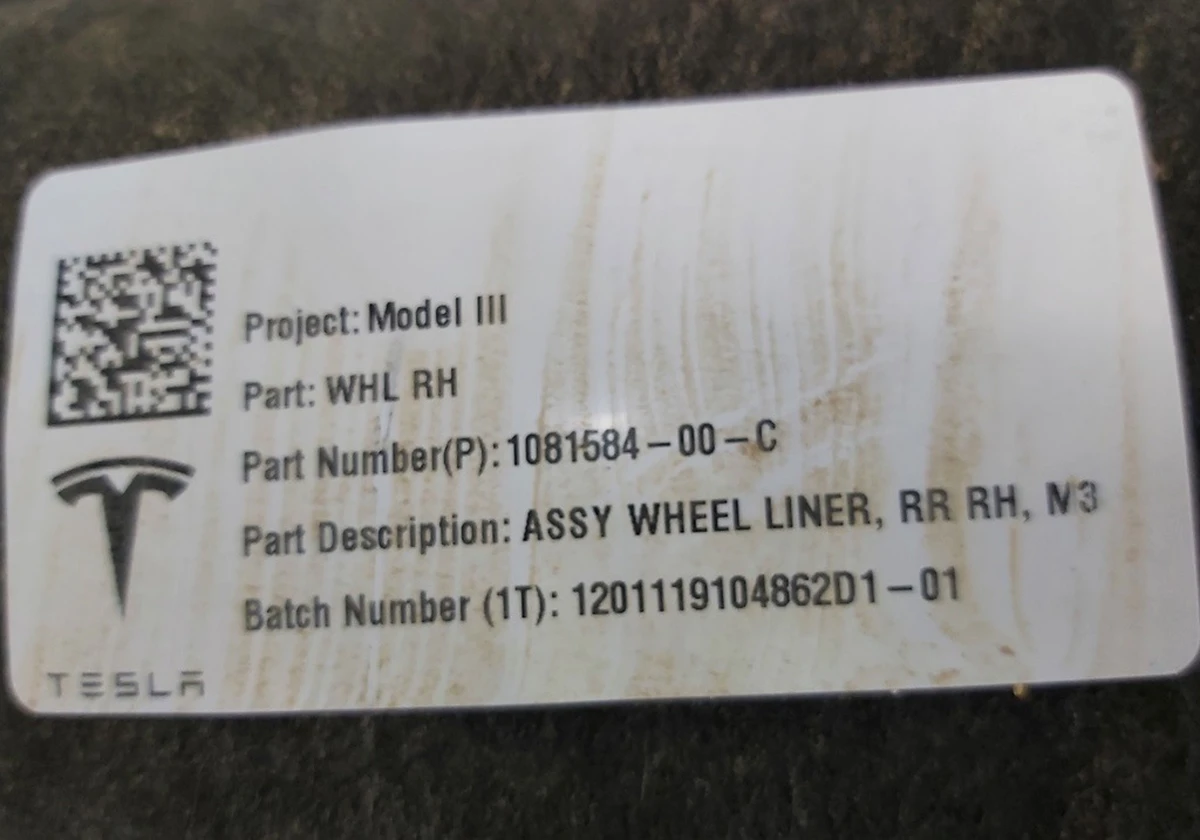 4 Rear fender liner right Tesla model 3 1081584-00-D