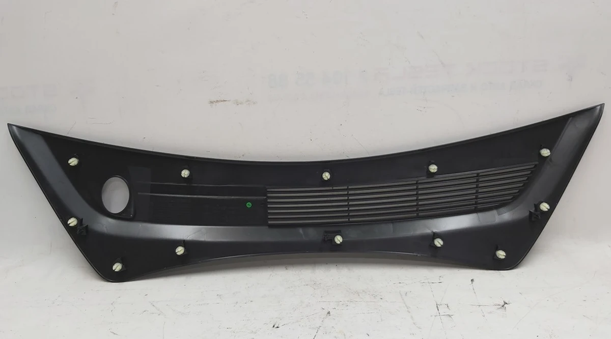 4 FRUNK APRON - REAR with clips Tesla Model 3 1081675-00-B
