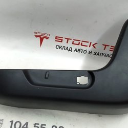 1 Накладка декоративна подвійного лівого сидіння 2-го ряду нижня ліва Tesla model X 1081920-00-E