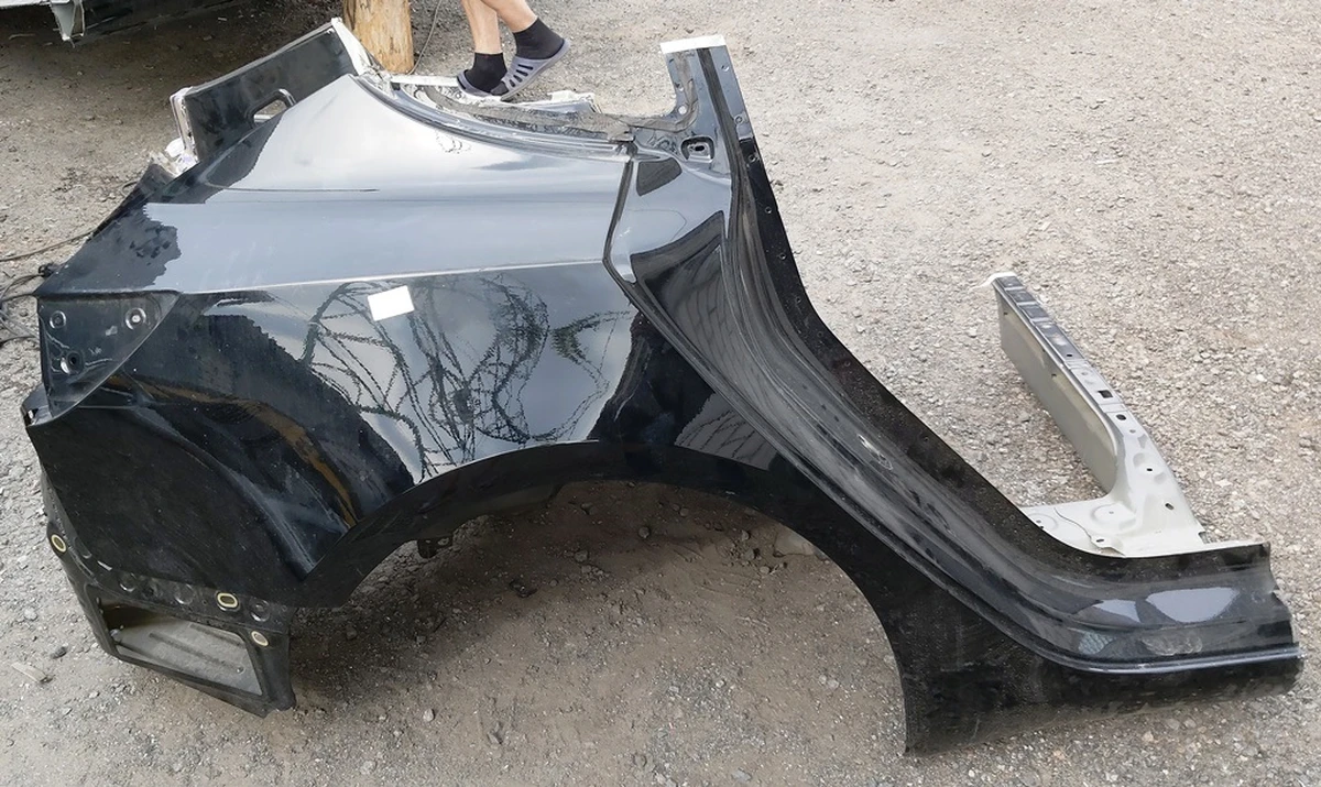 26 Чверть задня права частина кузова Tesla model 3 1082599-S0-A