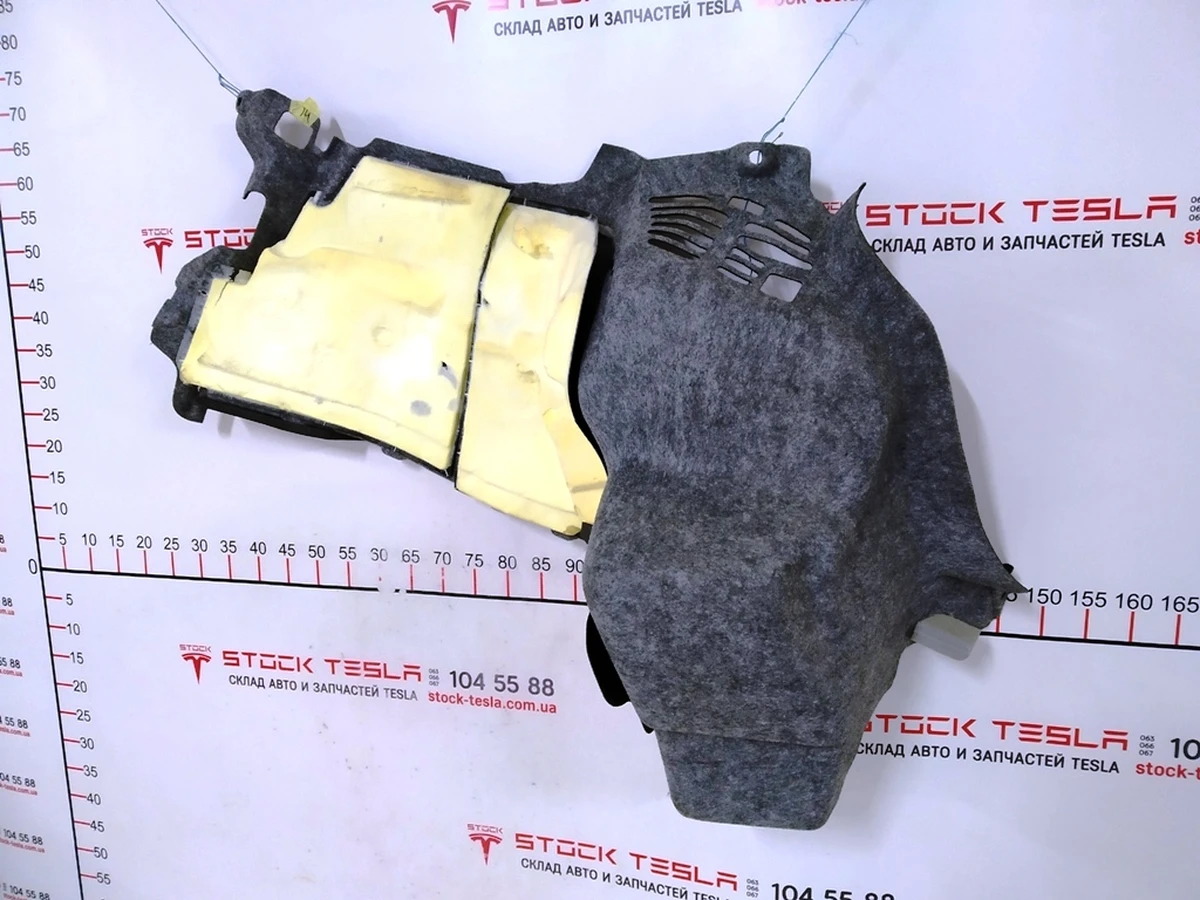 6 M3, TRUNK SIDE TRIM LH, ASY Tesla model 3 1082932-00-K