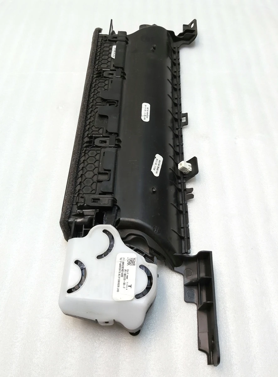 2 INSTRUMENT PANEL - AIR VENT - DRIVER without servo drive Tesla model 3, model Y 1083320-00-F