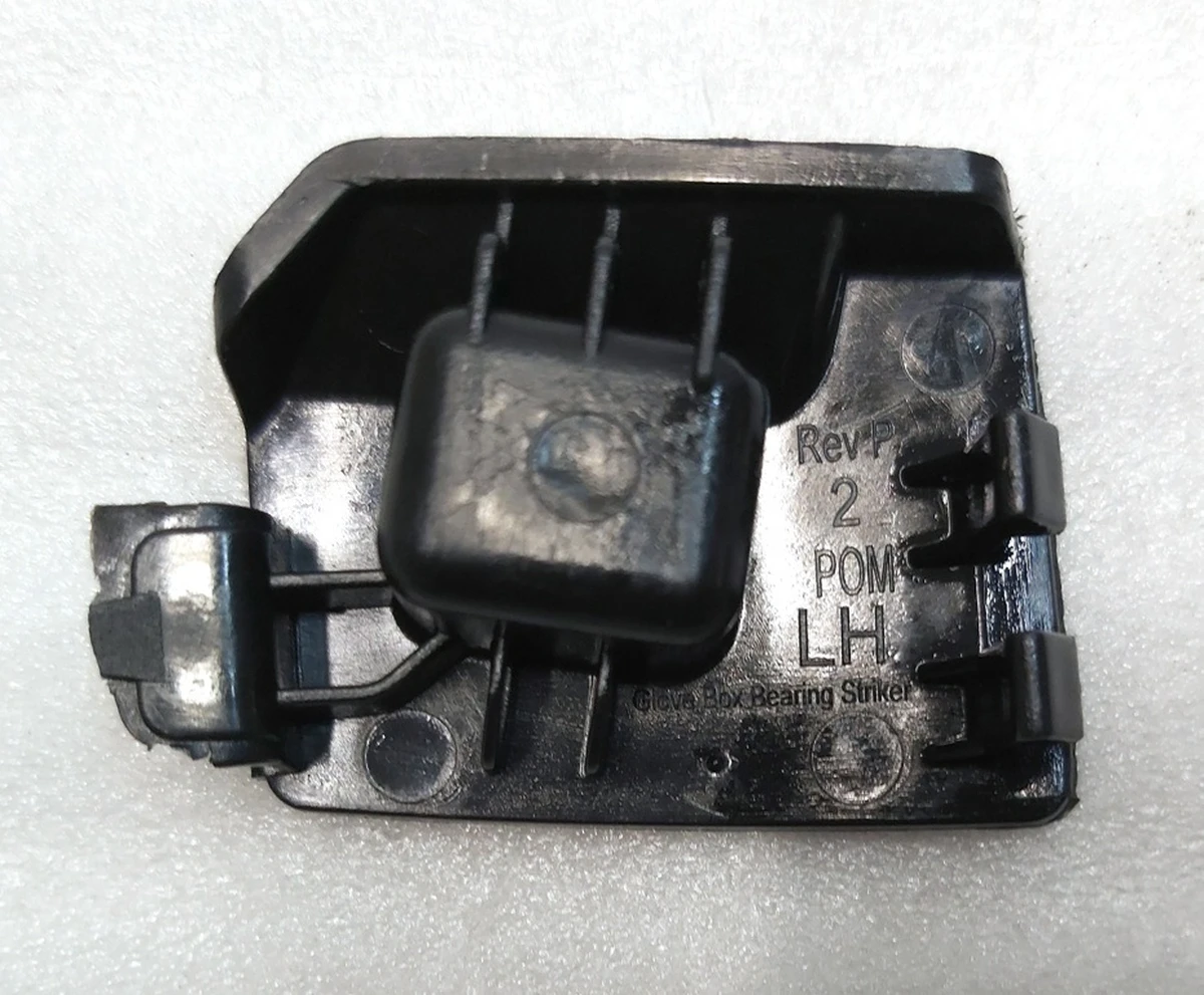 4 Left glove box lock retainer Tesla model 3, model Y 1083340-00-G