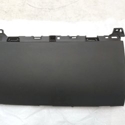 4 Бардачок ( ящик рукавички ) BLK BASE без бічних фіксаторів Tesla Model 3, Model Y 1083340-00-H