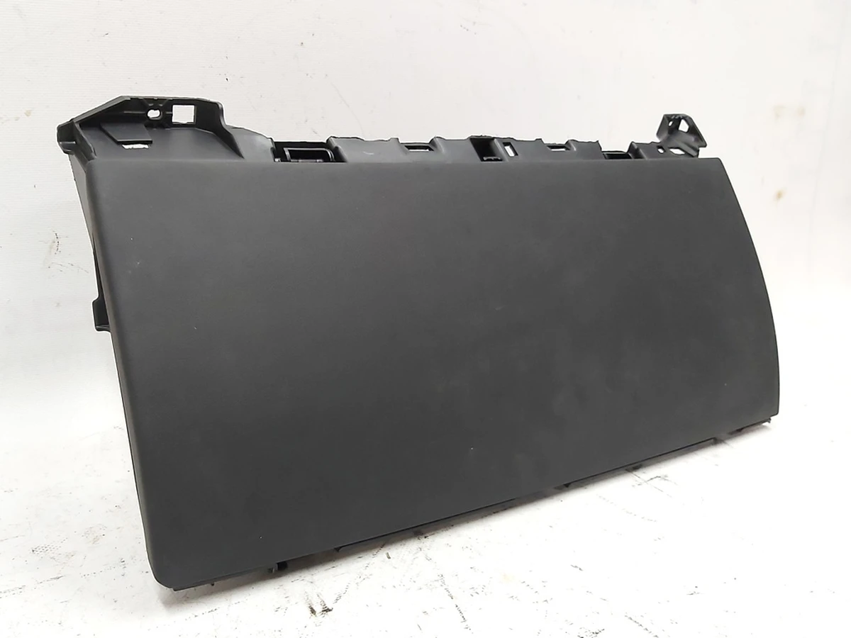 4 IP, GLOVE BOX, ASY, BASE with damageTesla model 3, model Y 1083340-00-J